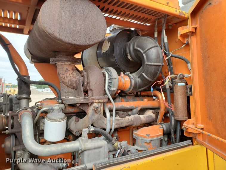 image for item IX9966 1994 Fiat-Hitachi FR160  wheel loader