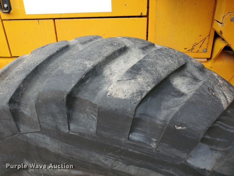 image for item IX9966 1994 Fiat-Hitachi FR160  wheel loader