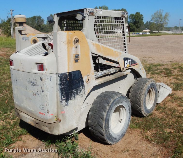 image for item JA9000 2000 Caterpillar 246  skid steer loader