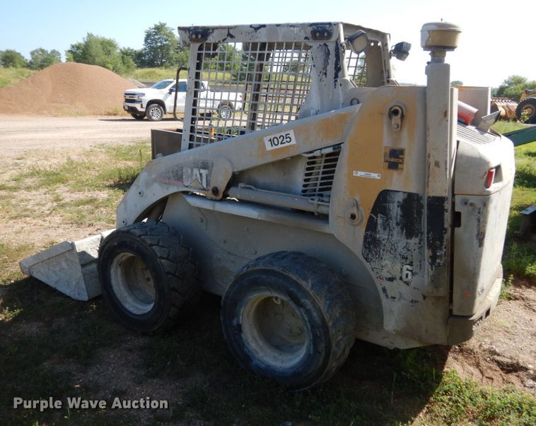 image for item JA9000 2000 Caterpillar 246  skid steer loader