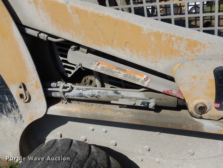 image for item JA9000 2000 Caterpillar 246  skid steer loader