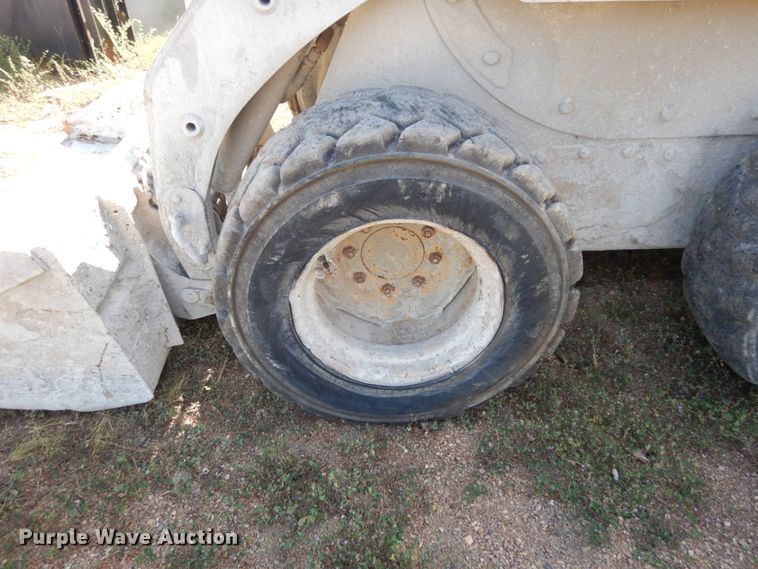 image for item JA9000 2000 Caterpillar 246  skid steer loader