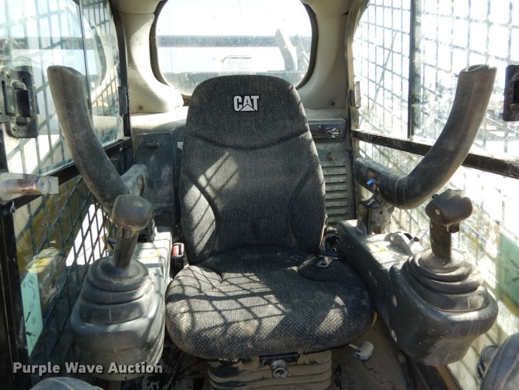 image for item JA9004 2017 Caterpillar 299D2  tracked skid steer loader