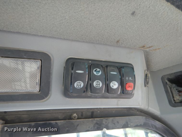 image for item JA9004 2017 Caterpillar 299D2  tracked skid steer loader