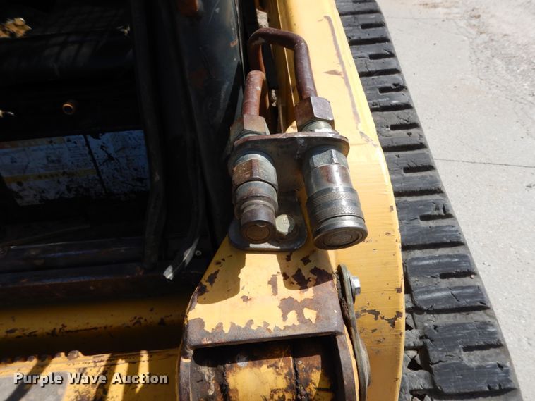 image for item JA9005 2008 Komatsu CK30-1  tracked skid steer loader