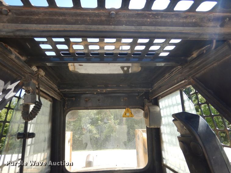 image for item JA9005 2008 Komatsu CK30-1  tracked skid steer loader