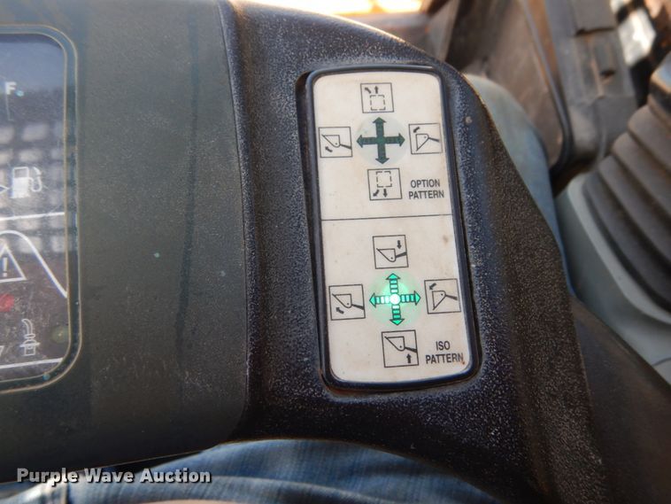 image for item JA9005 2008 Komatsu CK30-1  tracked skid steer loader