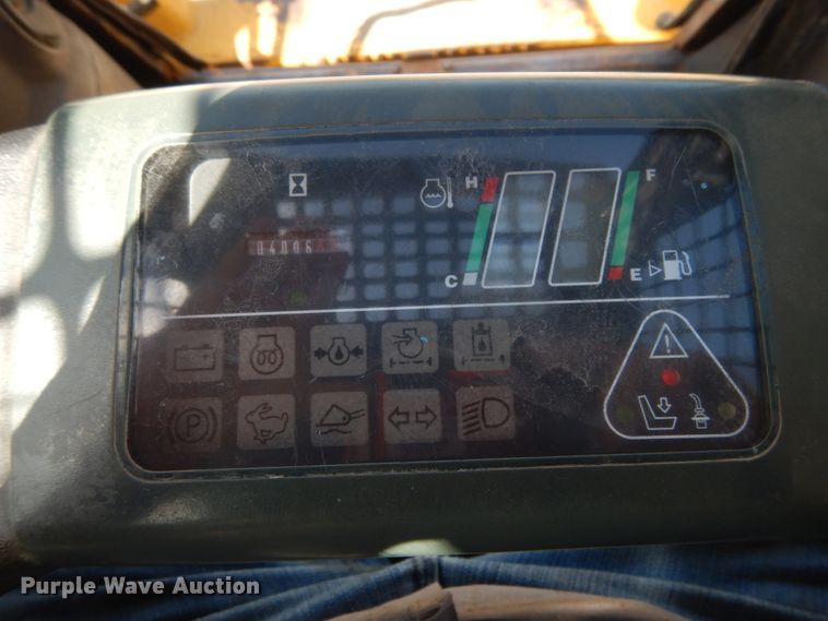 image for item JA9005 2008 Komatsu CK30-1  tracked skid steer loader