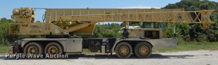 image for item JA9006 1974 Grove 8450G  crane
