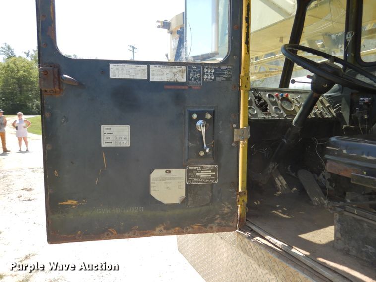 image for item JA9006 1974 Grove 8450G  crane