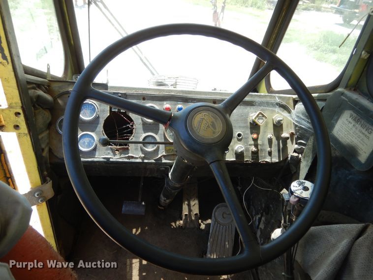 image for item JA9006 1974 Grove 8450G  crane