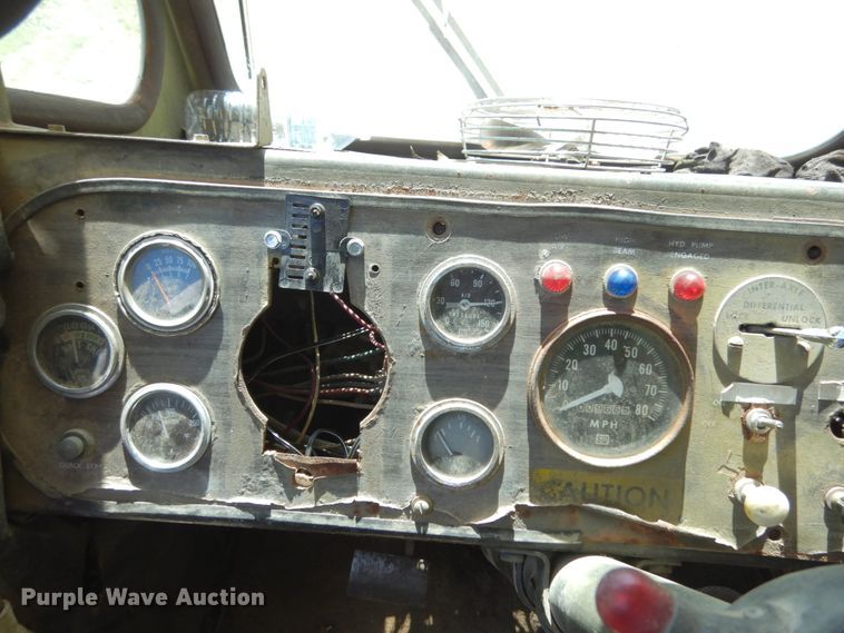 image for item JA9006 1974 Grove 8450G  crane