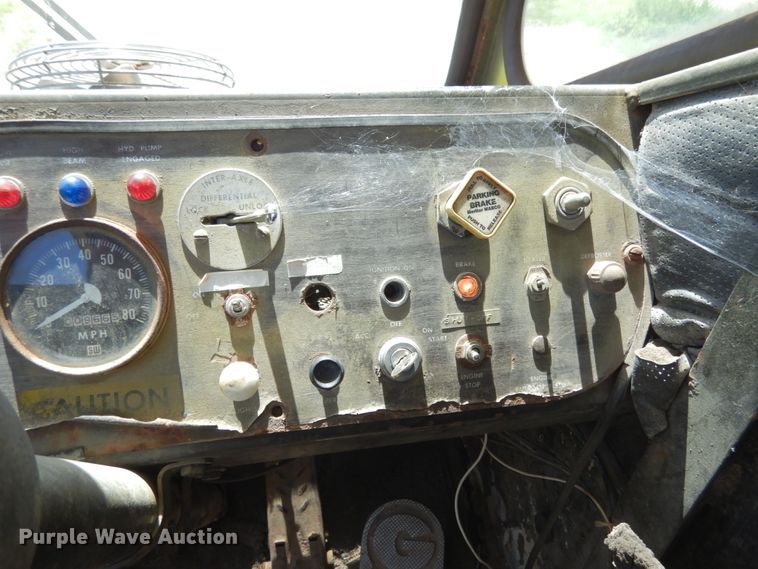 image for item JA9006 1974 Grove 8450G  crane