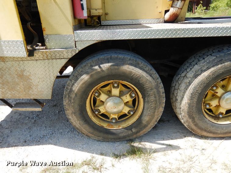 image for item JA9006 1974 Grove 8450G  crane