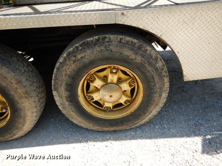 image for item JA9006 1974 Grove 8450G  crane