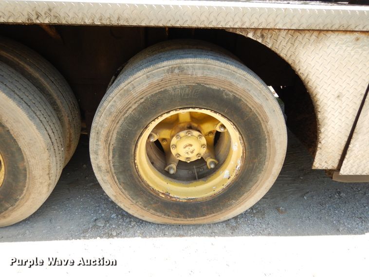 image for item JA9006 1974 Grove 8450G  crane