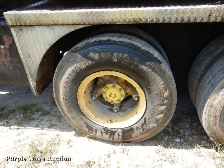 image for item JA9006 1974 Grove 8450G  crane