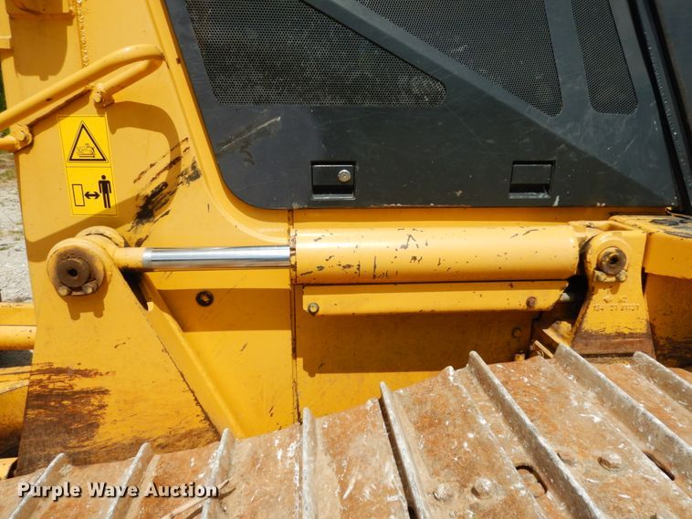 image for item JA9007 2004 Komatsu D61PX-12  dozer