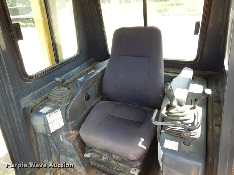 image for item JA9007 2004 Komatsu D61PX-12  dozer