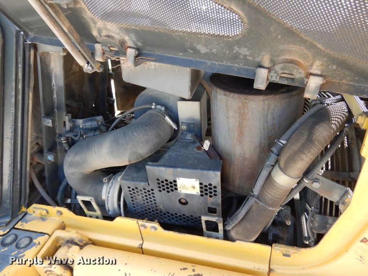 image for item JA9007 2004 Komatsu D61PX-12  dozer