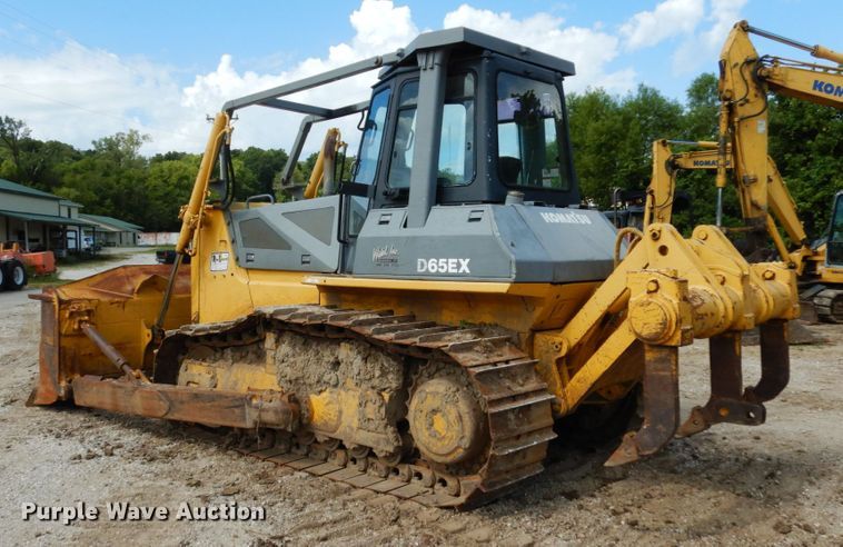 image for item JA9009 1994 Komatsu D65EX-12  dozer