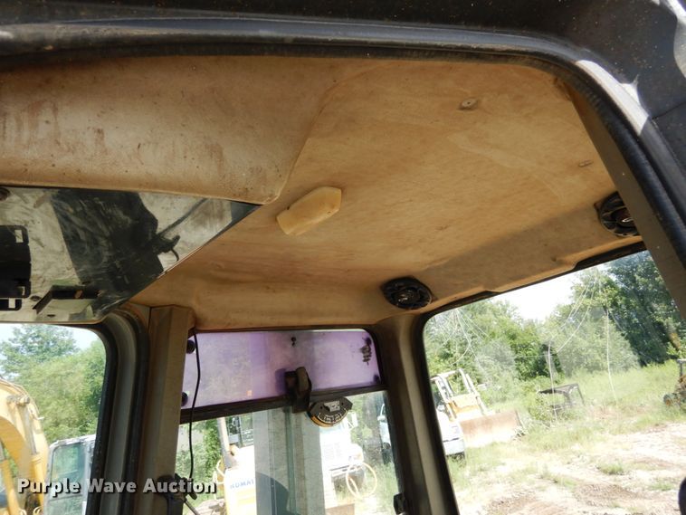 image for item JA9009 1994 Komatsu D65EX-12  dozer