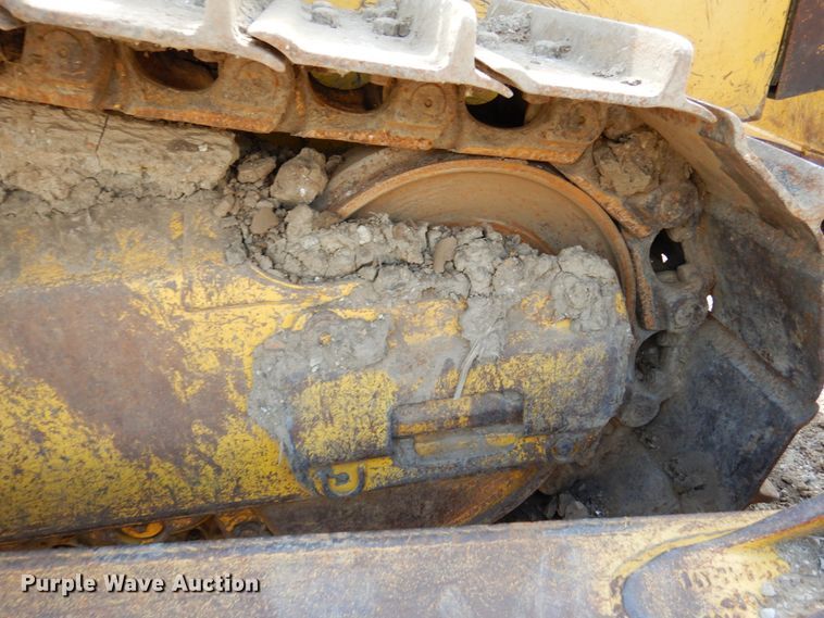 image for item JA9009 1994 Komatsu D65EX-12  dozer