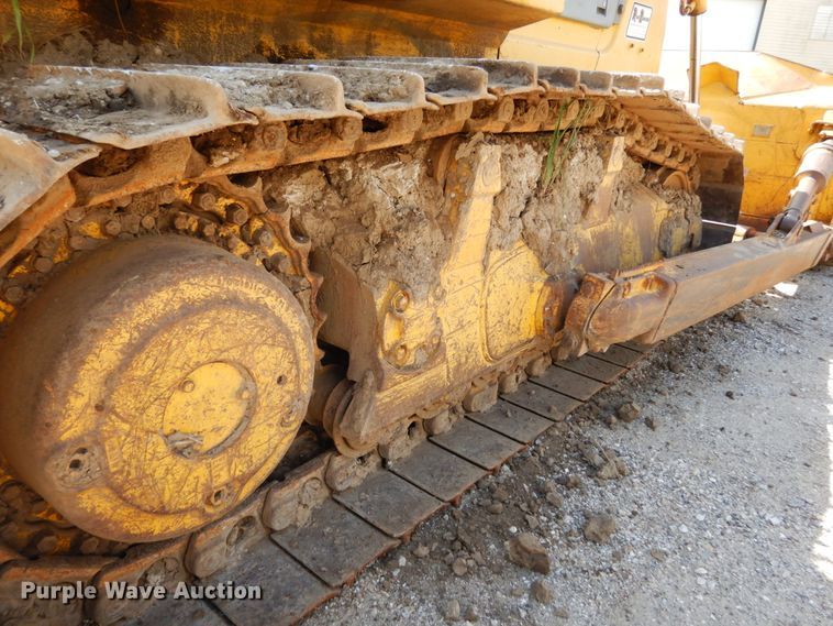 image for item JA9009 1994 Komatsu D65EX-12  dozer