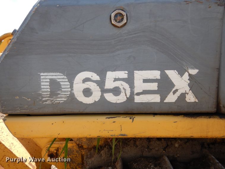 image for item JA9009 1994 Komatsu D65EX-12  dozer