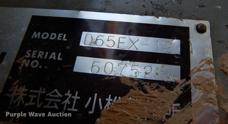 image for item JA9009 1994 Komatsu D65EX-12  dozer