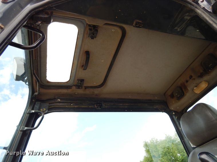 image for item JA9010 2004 Komatsu PC78MR-6  mini excavator