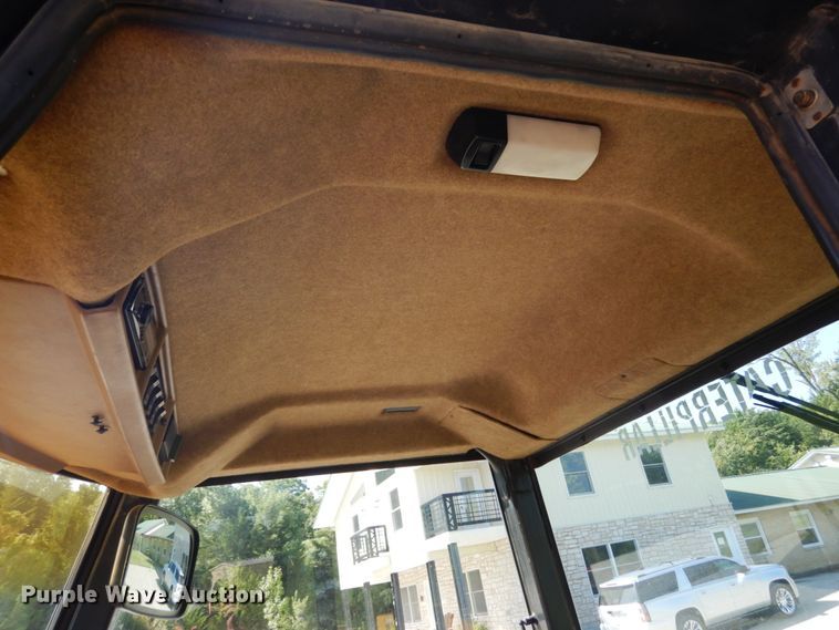 image for item JA9011 1992 Caterpillar Challenger 65B  track tractor