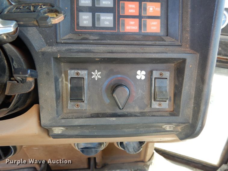 image for item JA9011 1992 Caterpillar Challenger 65B  track tractor