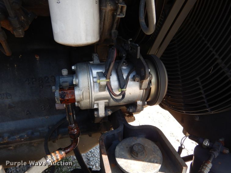 image for item JA9011 1992 Caterpillar Challenger 65B  track tractor