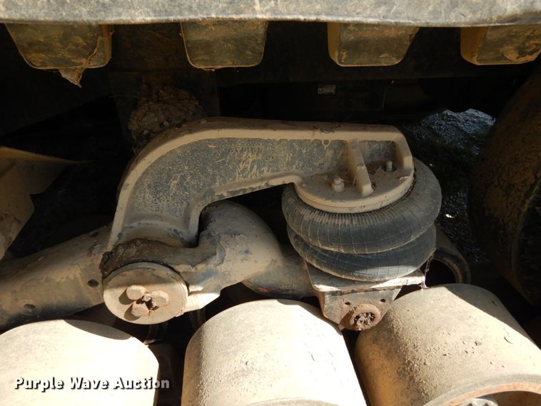 image for item JA9011 1992 Caterpillar Challenger 65B  track tractor