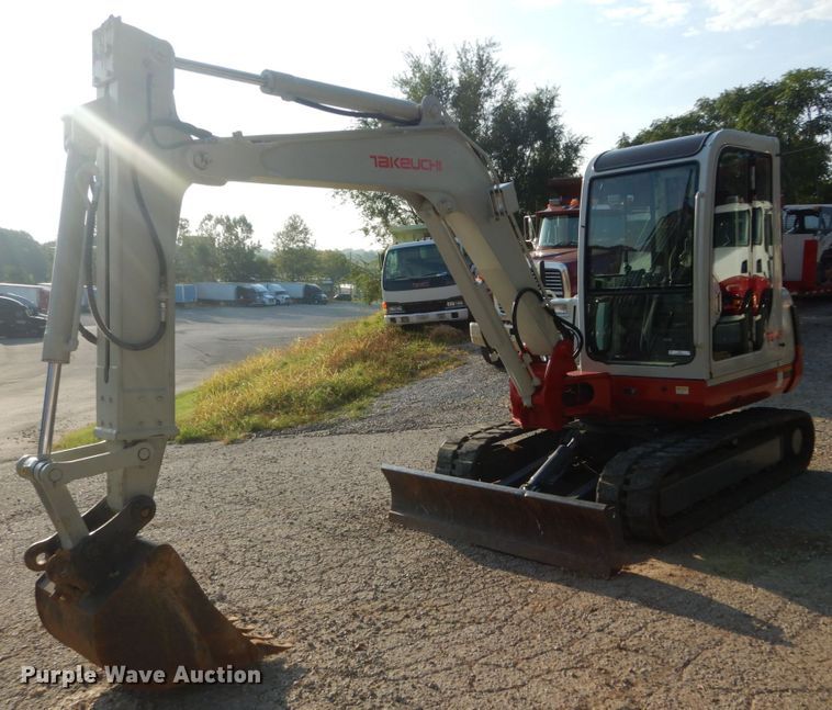 image for item JI9431 2003 Takeuchi TB145  mini excavator
