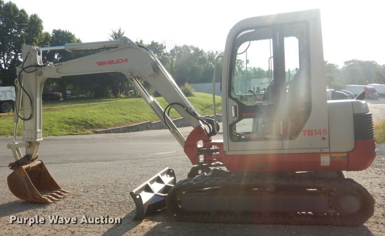 image for item JI9431 2003 Takeuchi TB145  mini excavator
