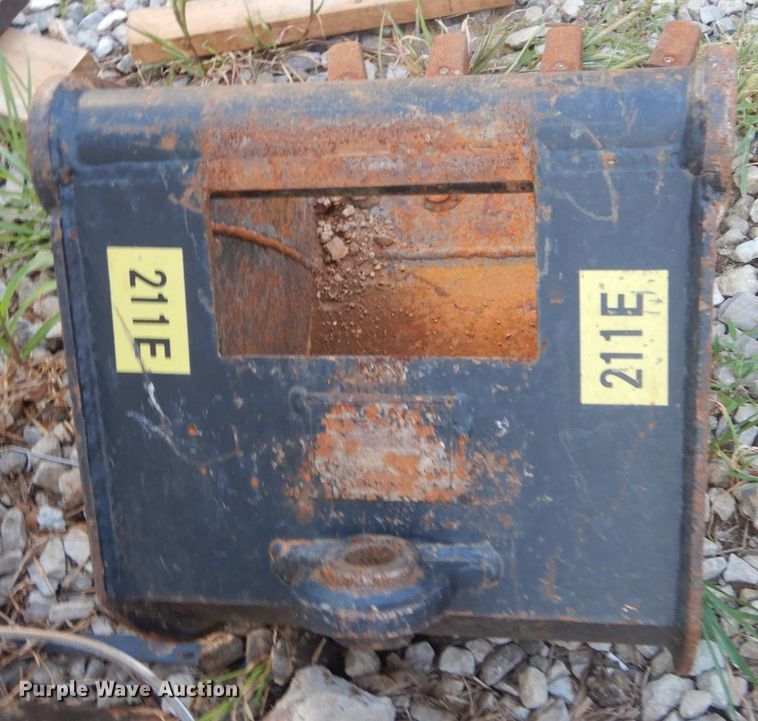 image for item JI9431 2003 Takeuchi TB145  mini excavator