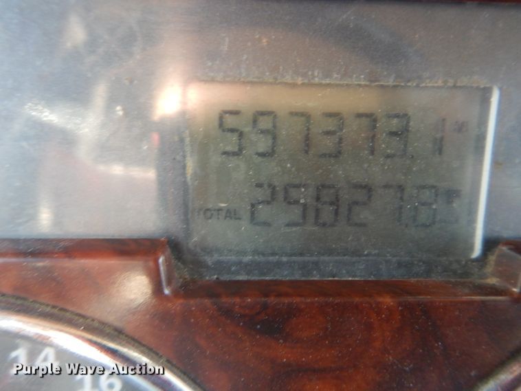 image for item JI9432 2003 Mack CV713  dump truck