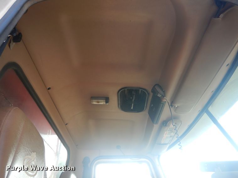 image for item JI9432 2003 Mack CV713  dump truck