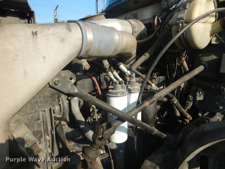 image for item JI9432 2003 Mack CV713  dump truck