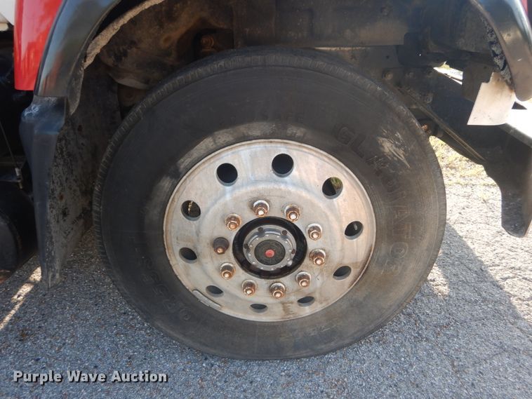 image for item JI9432 2003 Mack CV713  dump truck