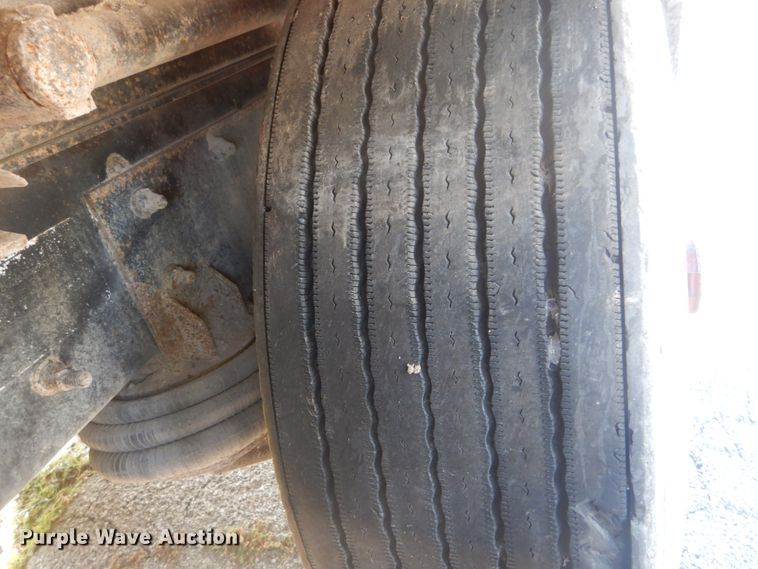 image for item JI9432 2003 Mack CV713  dump truck