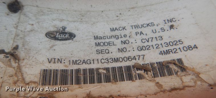 image for item JI9432 2003 Mack CV713  dump truck
