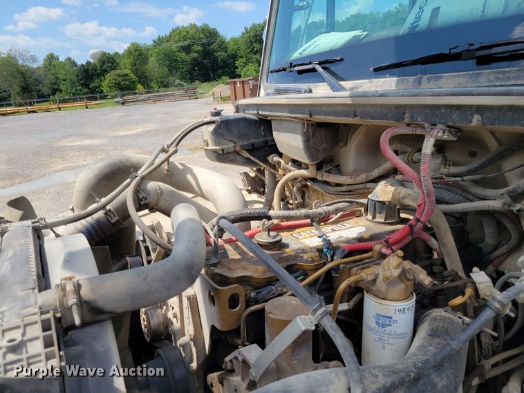 image for item JI9444 2001 Freightliner FL70  bucket truck