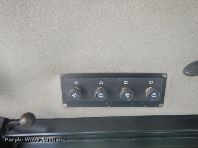 image for item JI9496 2004 Caterpillar D6R LGP Series II  dozer