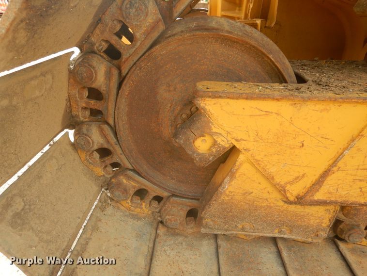 image for item JI9496 2004 Caterpillar D6R LGP Series II  dozer