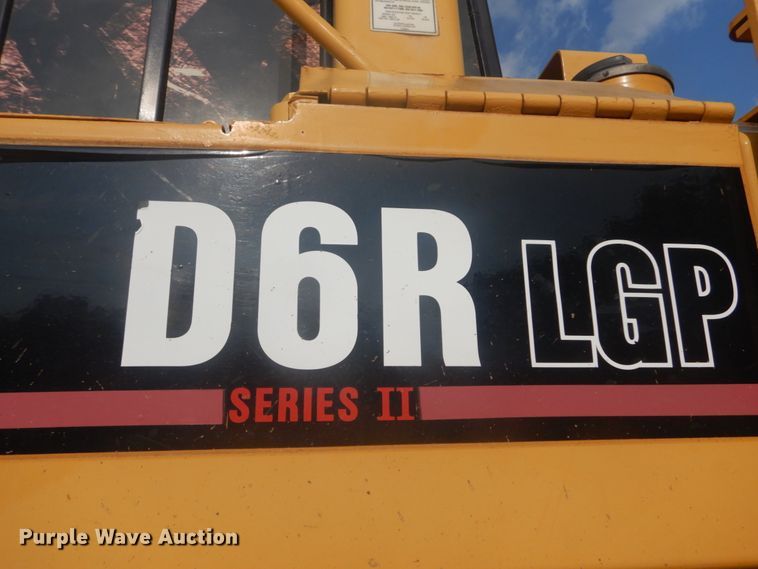 image for item JI9496 2004 Caterpillar D6R LGP Series II  dozer