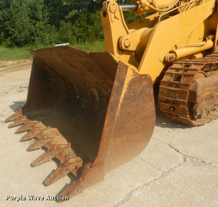 image for item JI9497 2002 Caterpillar 963C  track loader