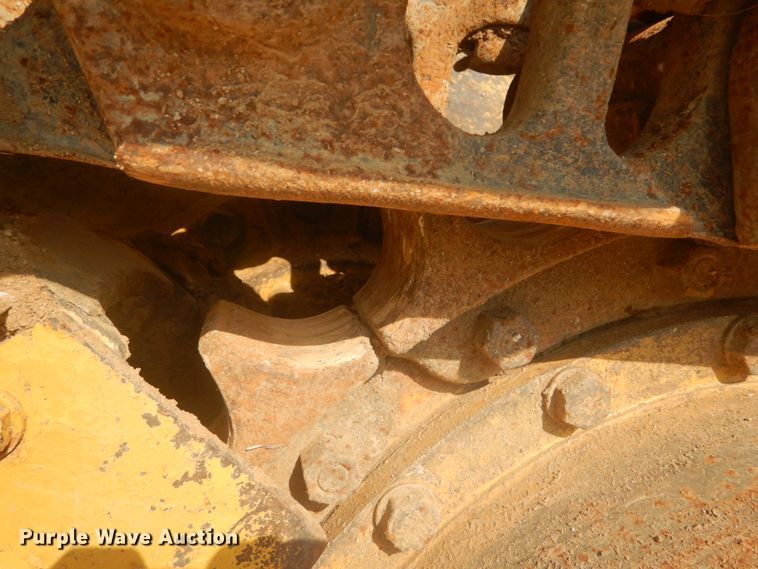 image for item JI9497 2002 Caterpillar 963C  track loader